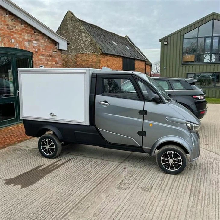 Global Trend New Energy Electric Truck Mini Pickup With Hopper And Cargo Box Global Trend New Energy Electric Truck Mini Pickup With Hopper And Cargo Box