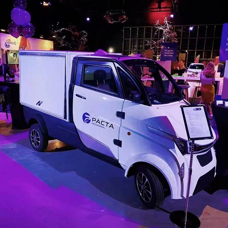 Global Trend New Energy Electric Truck Mini Pickup With Hopper And Cargo Box Global Trend New Energy Electric Truck Mini Pickup With Hopper And Cargo Box