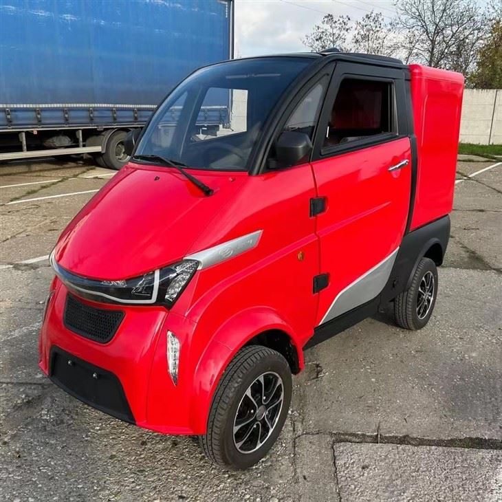 Runhorse Electric Logistics Vehicle Mini Van